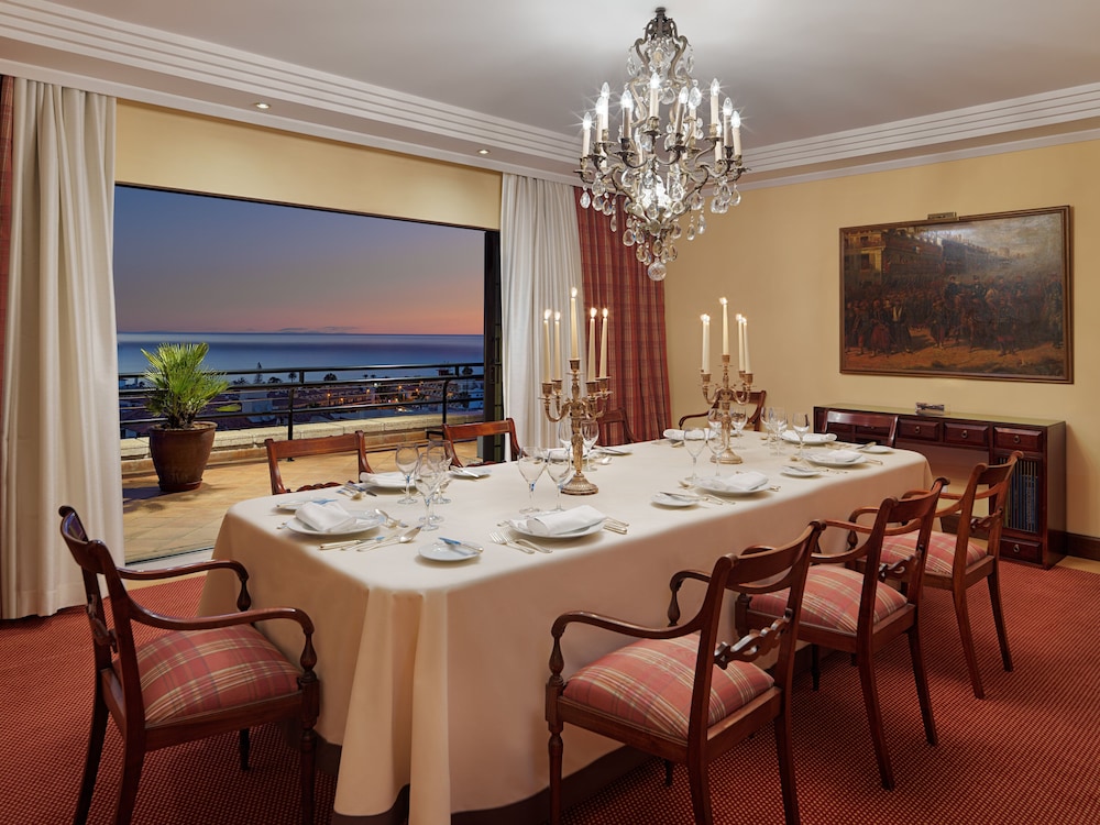Presidential Suite (Penthouse), Balcony thumbnail 6