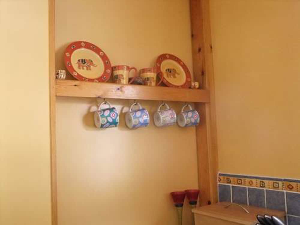 Woodpecker Cottage photo 3