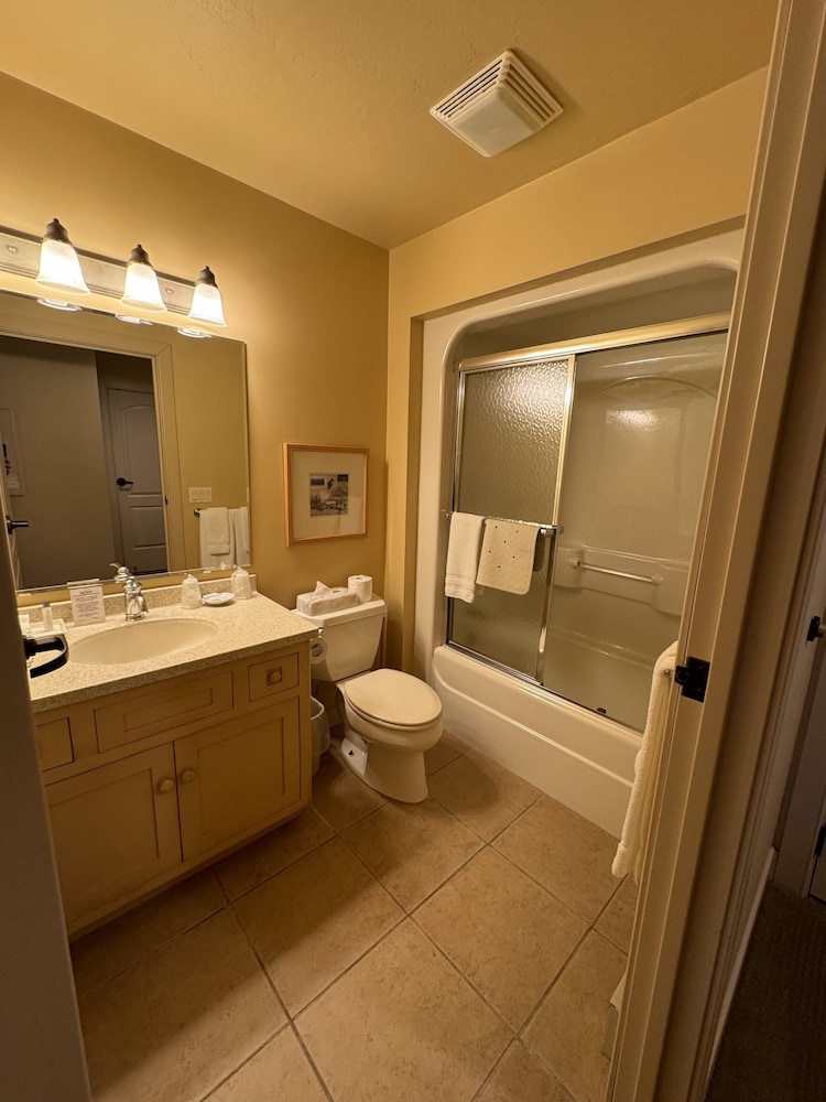 Room photo 2