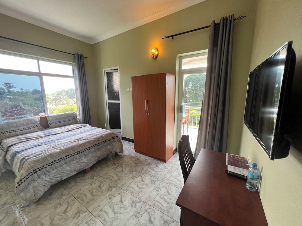 Deluxe Double Room, Balcony photo 2