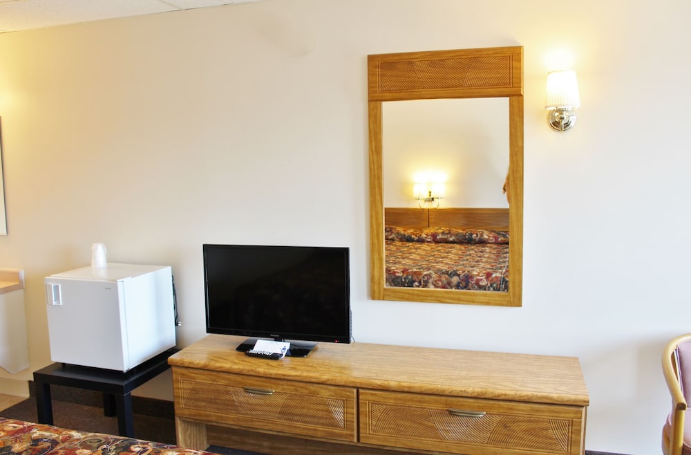 Standard Room, 2 Double Beds photo 2