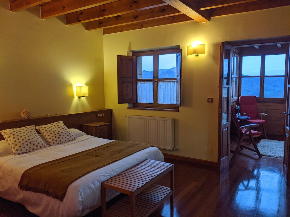 Habitación Doble Superior con Bañera de Hidromasaje