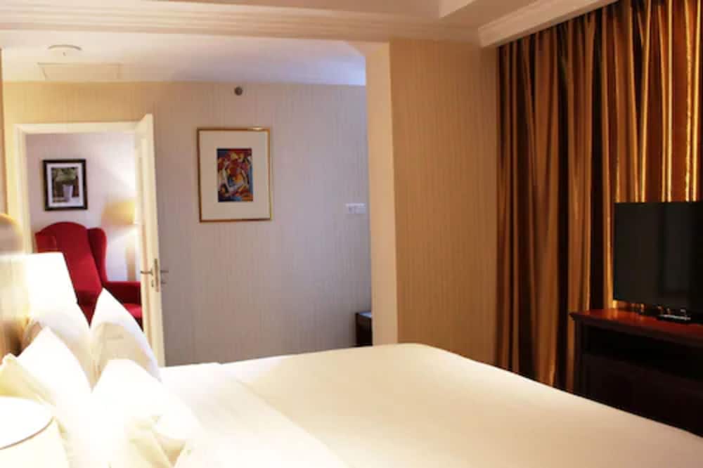 Junior Suite, 1 Bedroom, Corner
