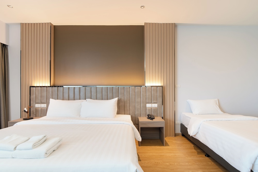 Family Suite Room - Photo 3