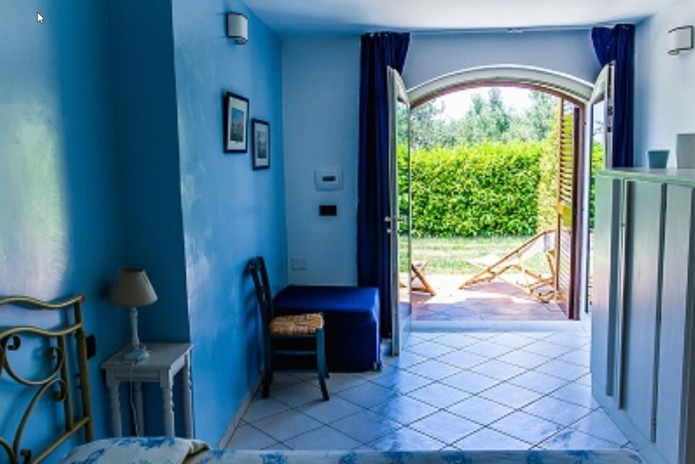 Basic Double Room photo 1