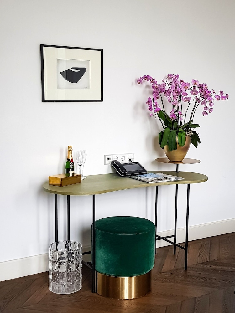 Parc Suite photo 2