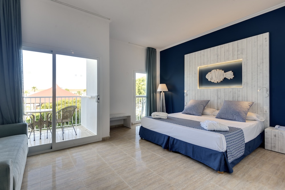 Habitación Superior con Vista al Jardín