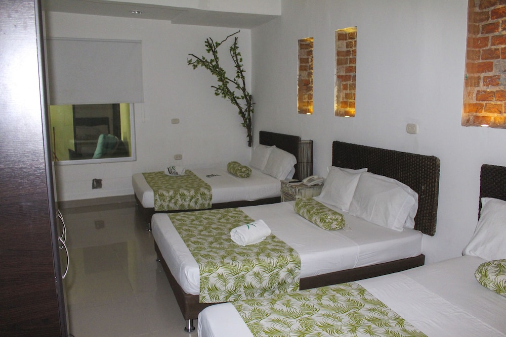 Triple Room photo 2