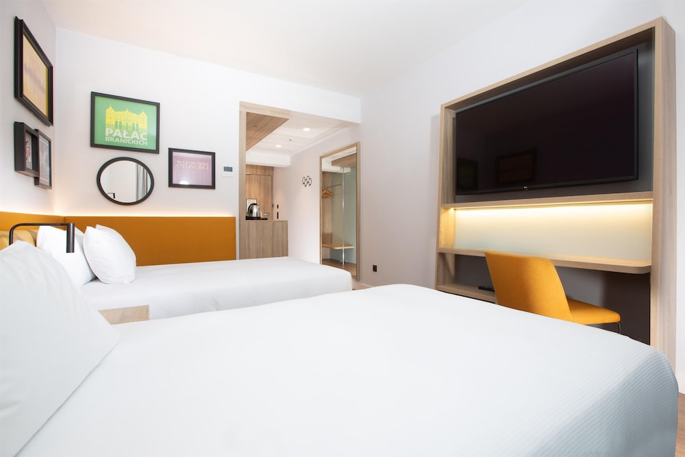 Twin Room, 2 Twin Beds, Non Smoking - Photo 3