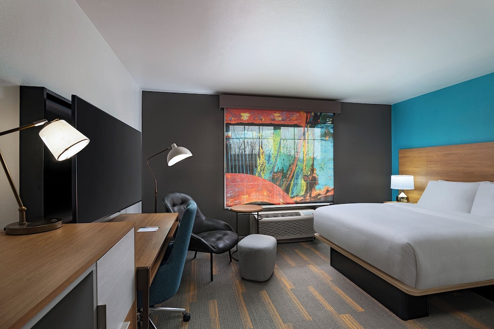 Studio, 1 Queen Bed photo 1