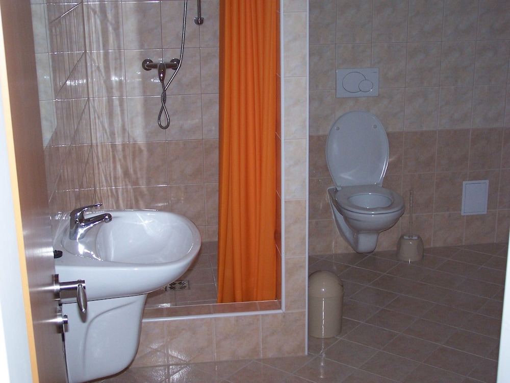 Standard Single Room photo 3