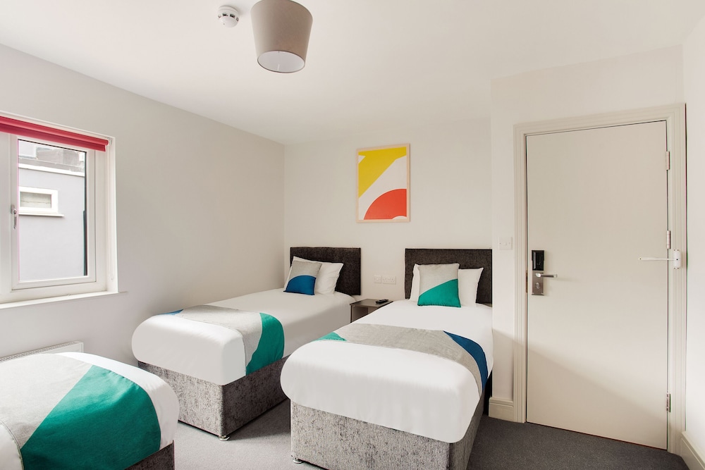 Classic Triple Room, Accessible, Ensuite photo 1