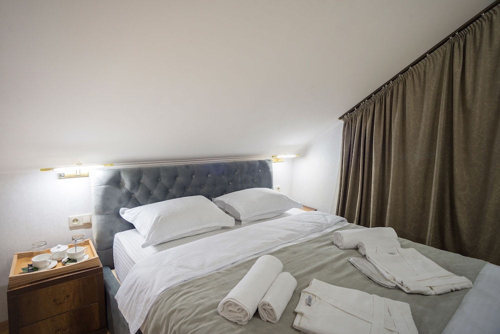 Traditional Double Room photo 2