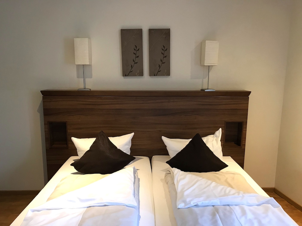 Double or Twin Room photo 2