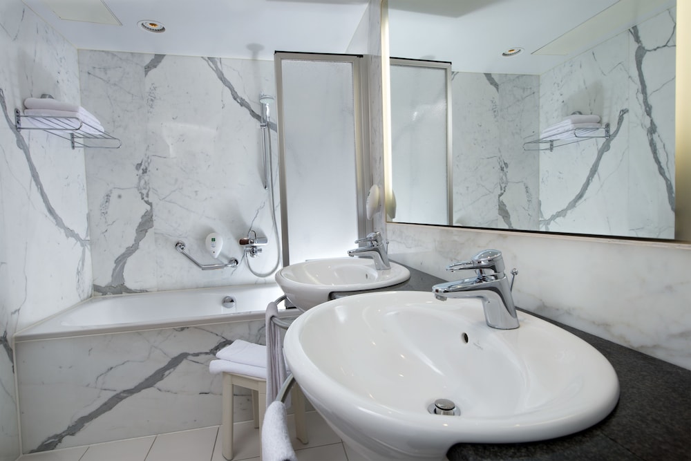 Superior Room - Photo 2