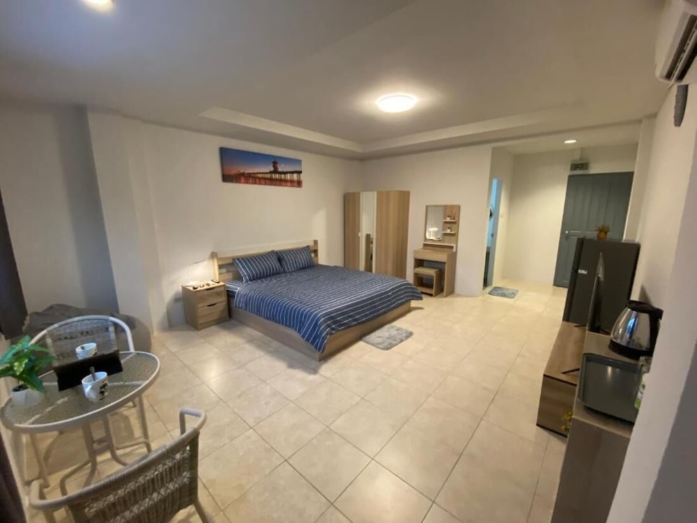 Apartment, 1 Bedroom, Smoking