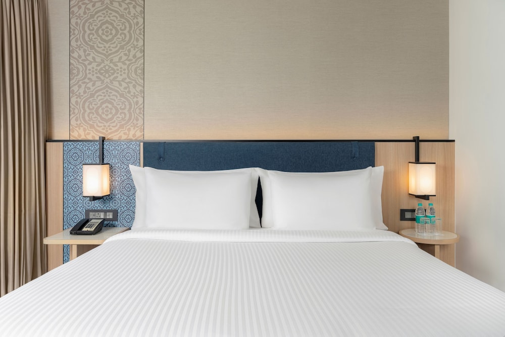 Available room