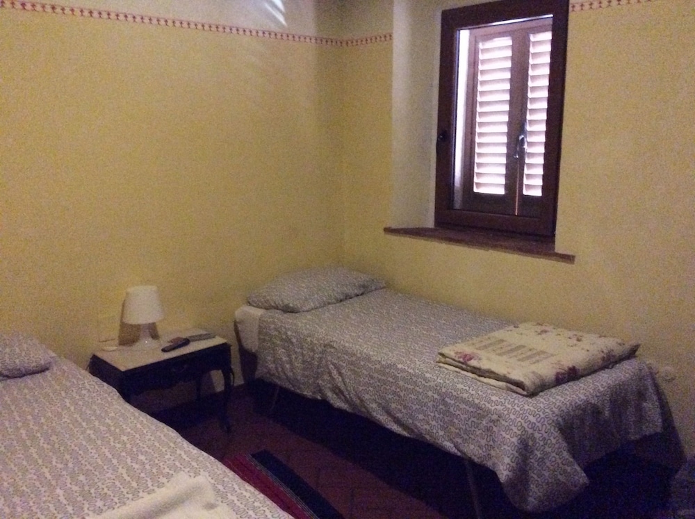 Classic Double Room, 1 Bedroom, Hill View, Mountainside photo 1