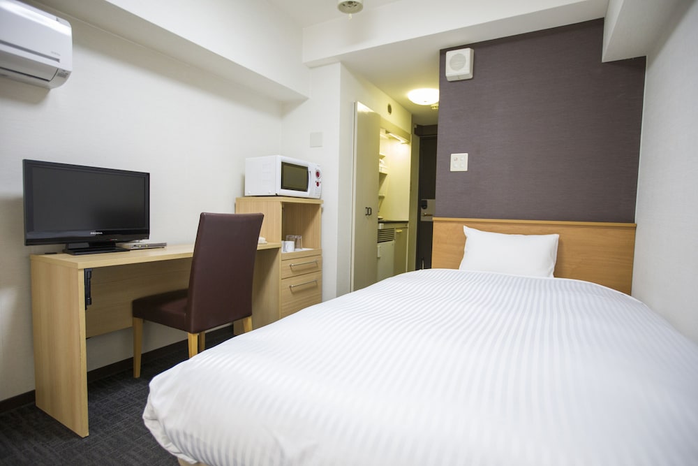 Economy Semi Double Room, Smoking, Kitchenette (Weekly) (Cleaning is Optional with Additional Cost) photo 3