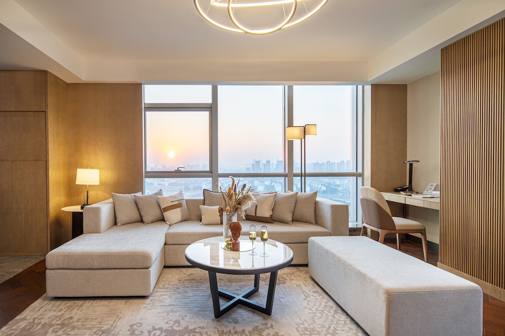 Executive Room, 1 Bedroom - Photo 7