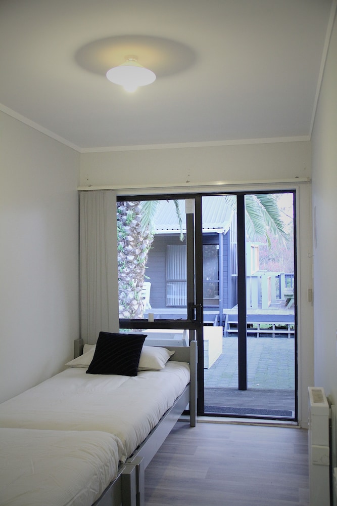 Standard Twin Room (2 Single Beds) photo 2