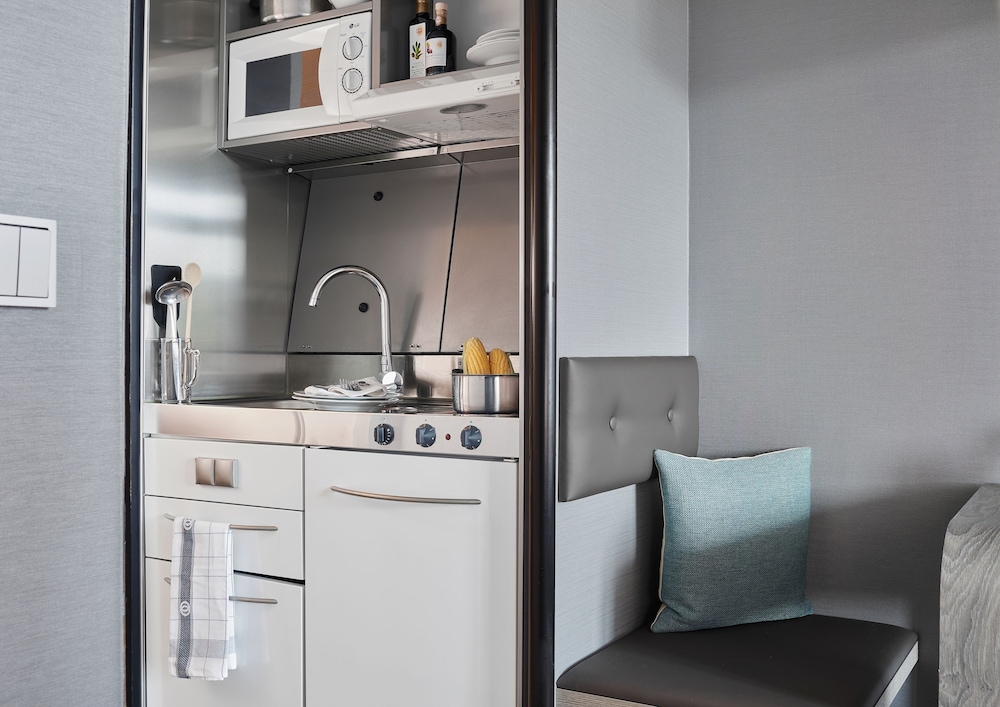 Business Plus Double Apartment, Balcony (Long Stay) photo 3