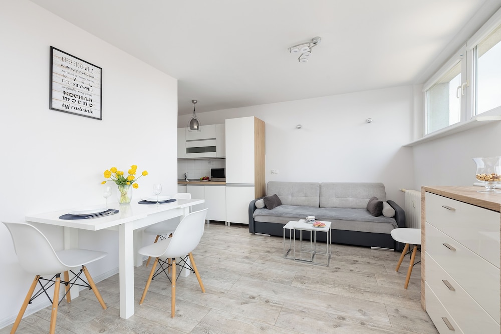 Studio, Kitchen