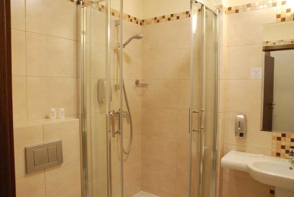 Standard Double Room, 1 Double Bed photo 2