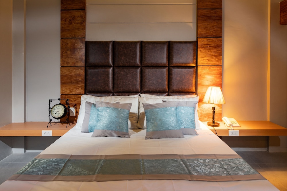 Superior Room - Photo 10