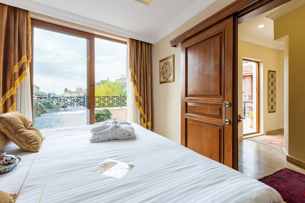 Two-Bedroom Apartment with Private Terrace and Private Hammam for 4 adults - Annex building photo 1
