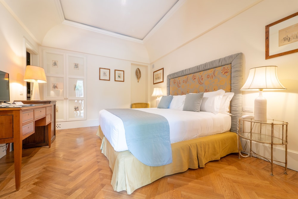 Deluxe Double Room, Annex Building - Photo 4