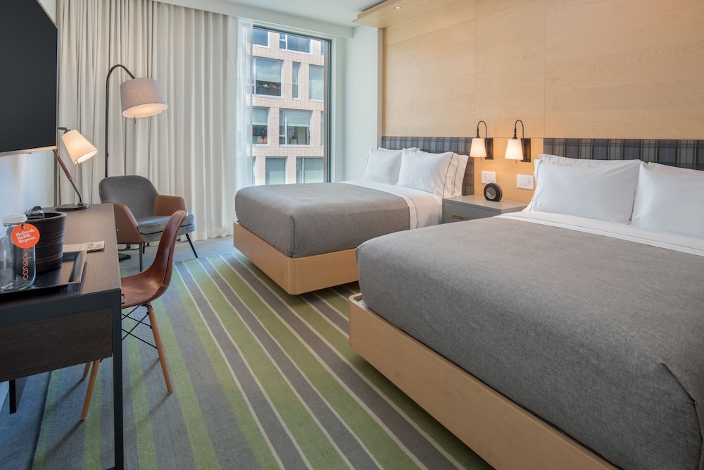 Deluxe Room, 2 Queen Beds, Accessible (Hearing)