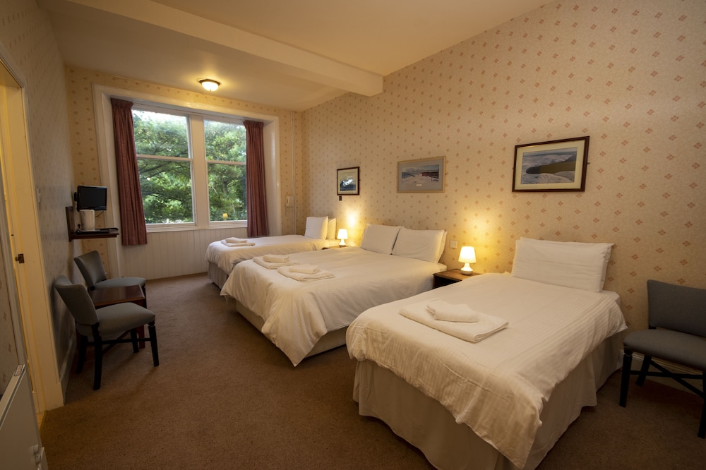 Deluxe Quadruple Room - Photo 1