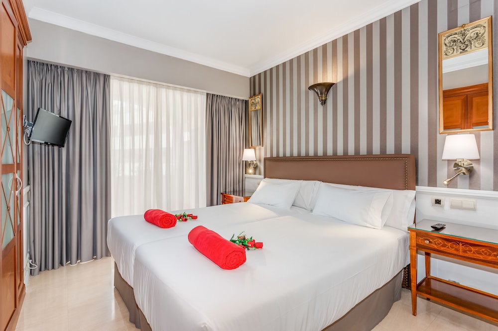 Apartamento, 2 habitaciones, bañera de hidromasaje (308)