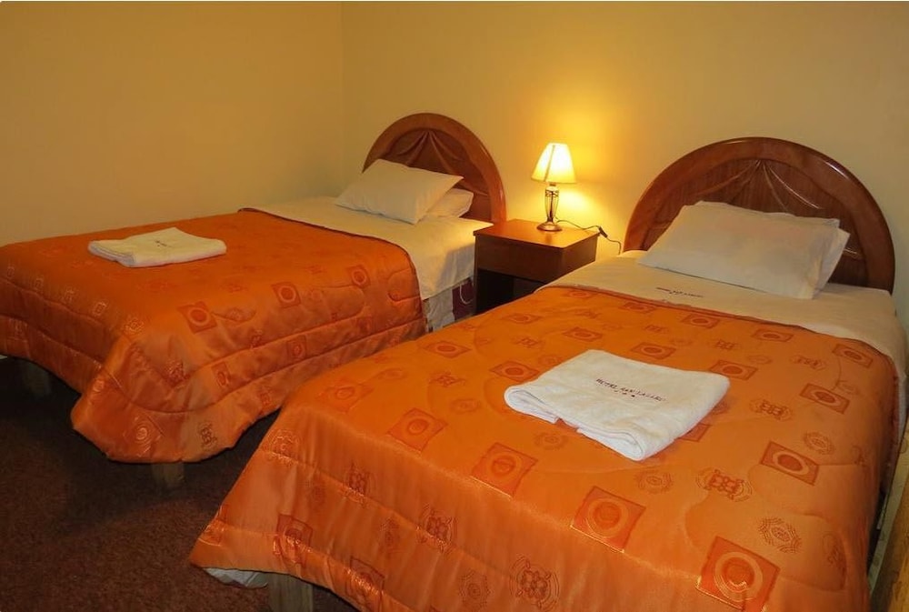 Twin Room, Multiple Beds, Private Bathroom