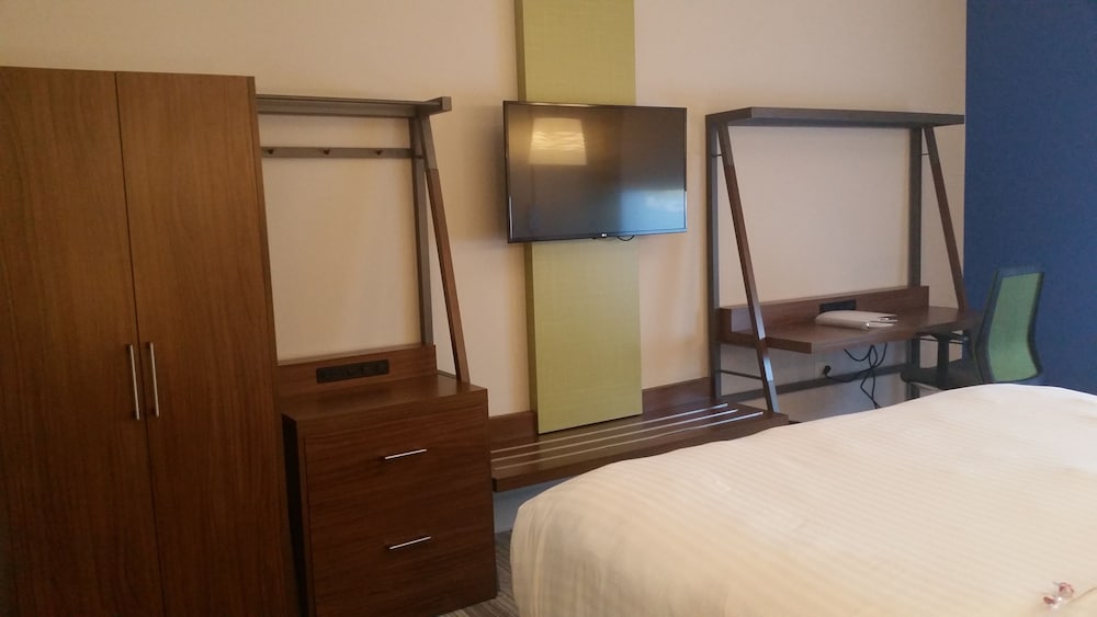 Suite, 1 Bedroom photo 2