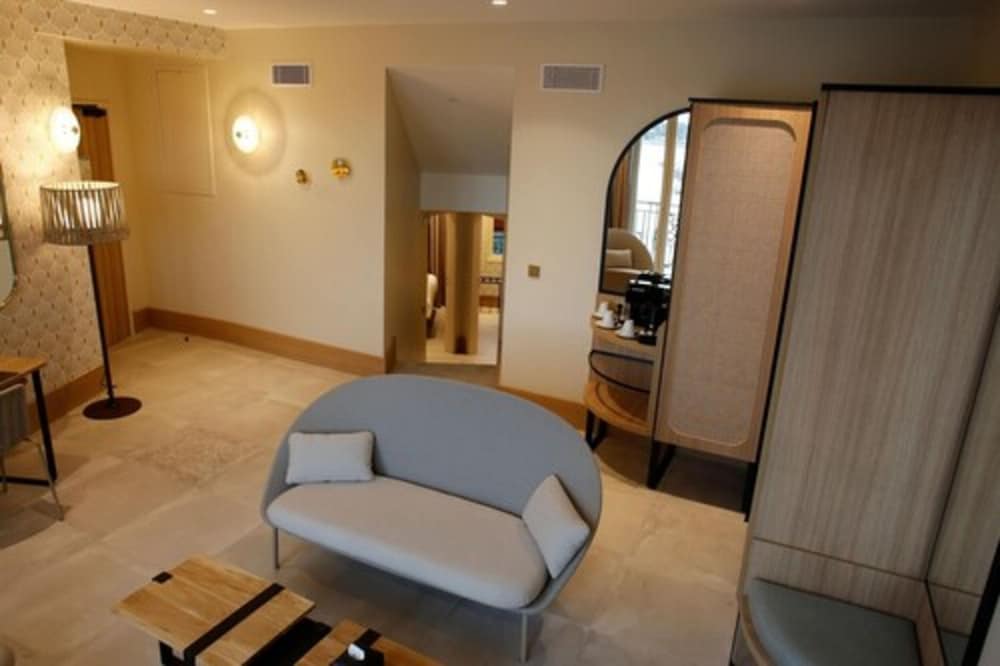 Family Suite, 2 Bedrooms, 2 Bathrooms, Sea View SPA access included photo 2