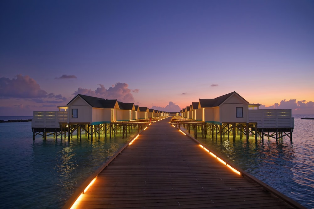 Villa Aqua com Piscina ao Pôr do Sol