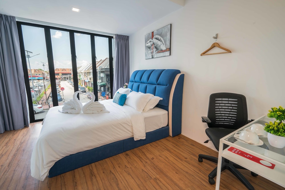 Executive Double Room, 1 Queen Bed, City View