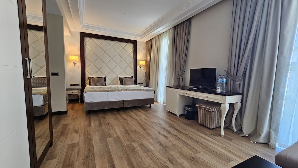 Suite Room