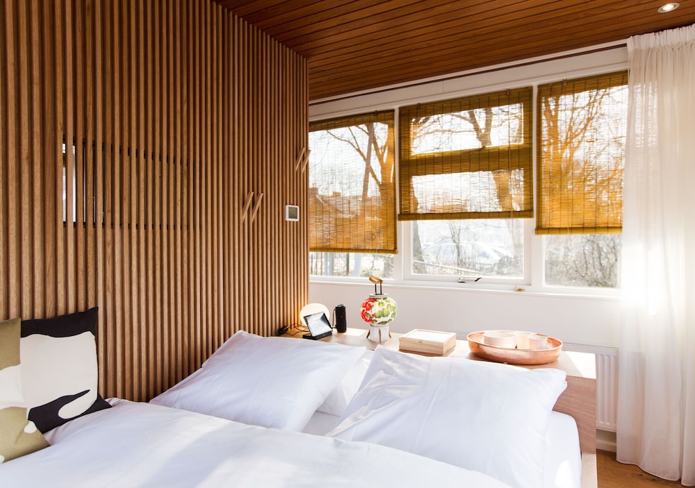 Apartment, 1 Double Bed, Canal View photo 2