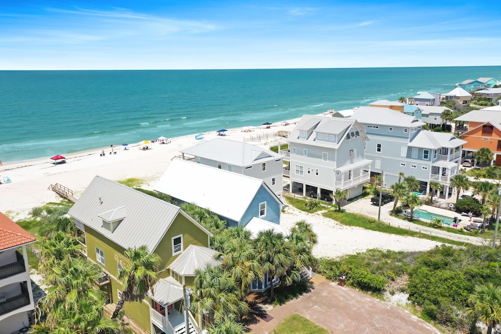 House, Multiple Beds (Beachcomber) photo 2