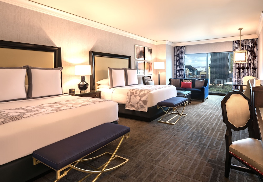 Augustus Premium Room, 2 Queen Beds, Non Smoking, Fountain View - Photo 1