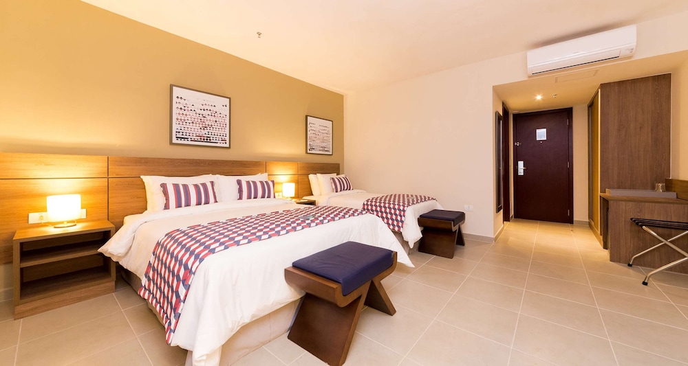 Superior Room, Multiple Beds