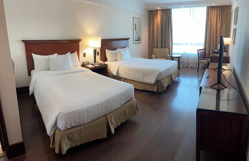 Executive Room, 2 Double Beds photo 2