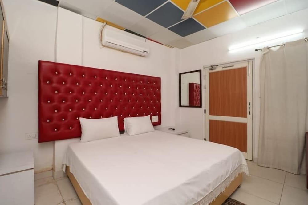 Suite, Balcony, City View photo 3
