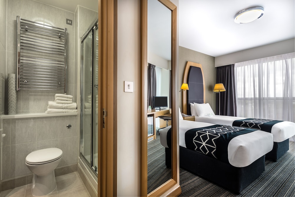 Standard Room, 2 Twin Beds - Photo 4