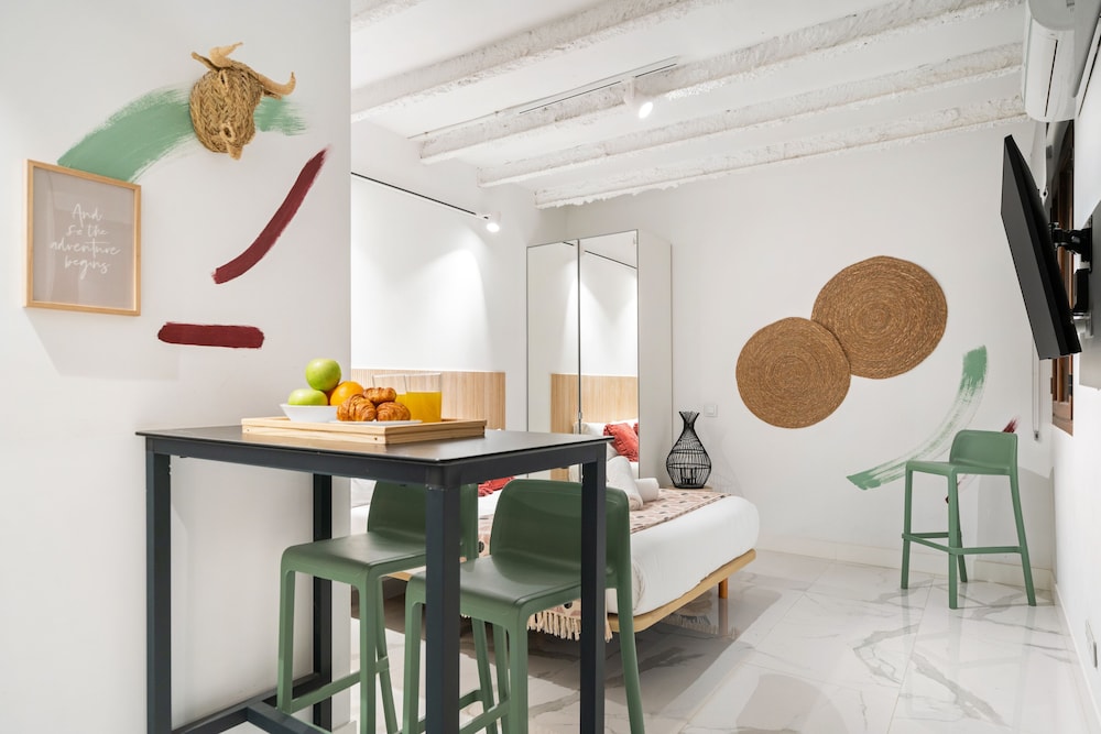 Estudio Básico, 1 Cama Doble, Cocina, Vista al Patio