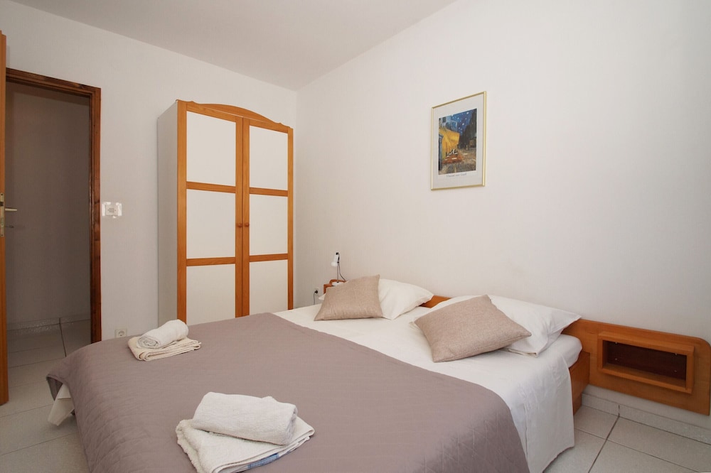 Apartment, 2 Bedrooms, Sea View