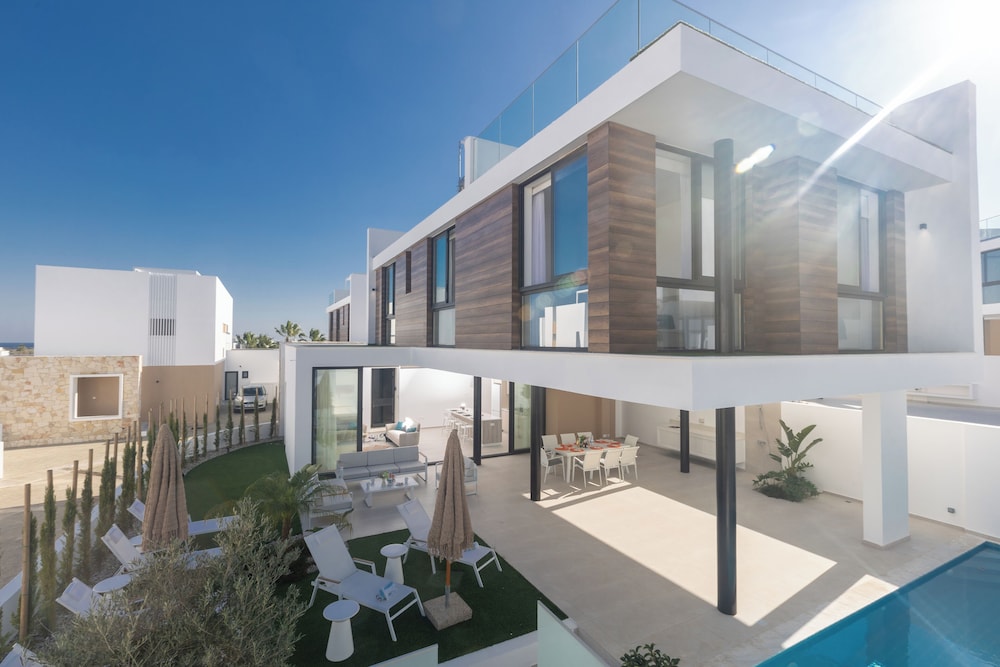 Villa, 4 Bedrooms, Private Pool, Garden View